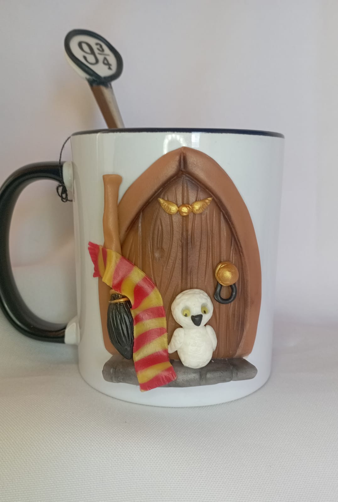 Taza con aplique en porcelana fría - Imagen 2